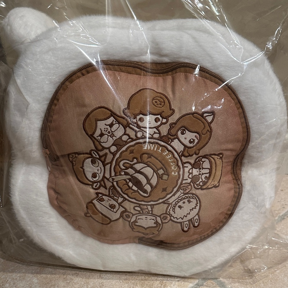 NWT POP MART Popbean Coffee Factory Blanket & Pillow Set Labubu - Picture 9 of 9